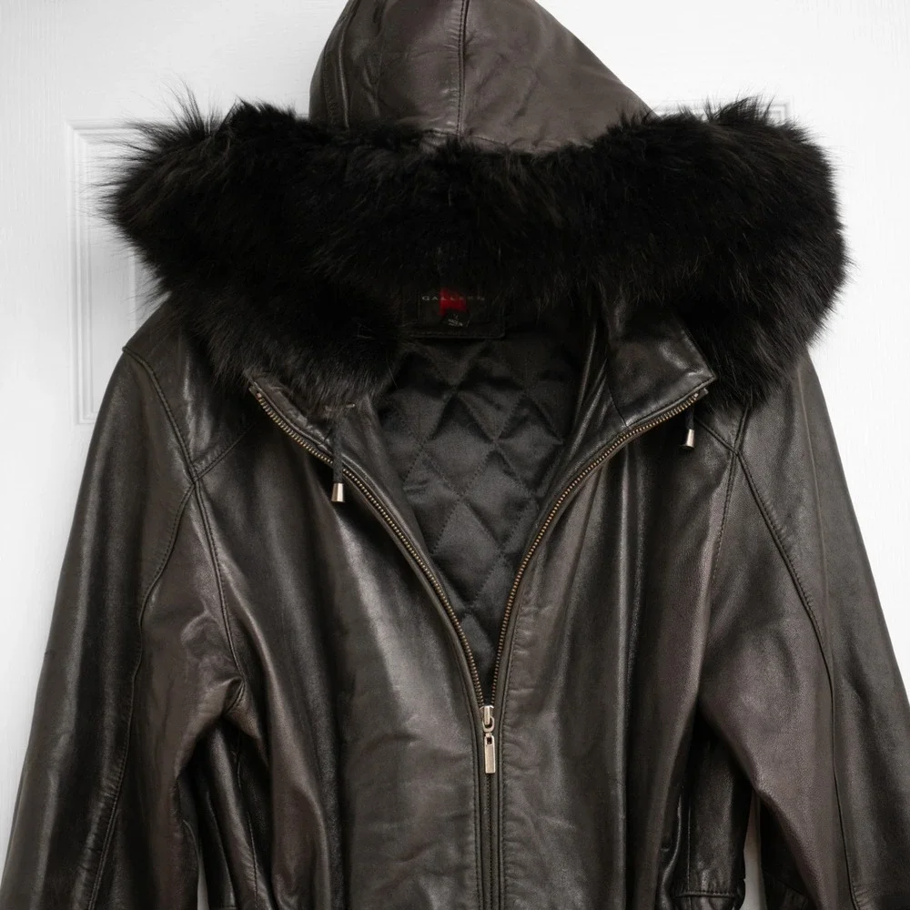 Gallery vintage leather